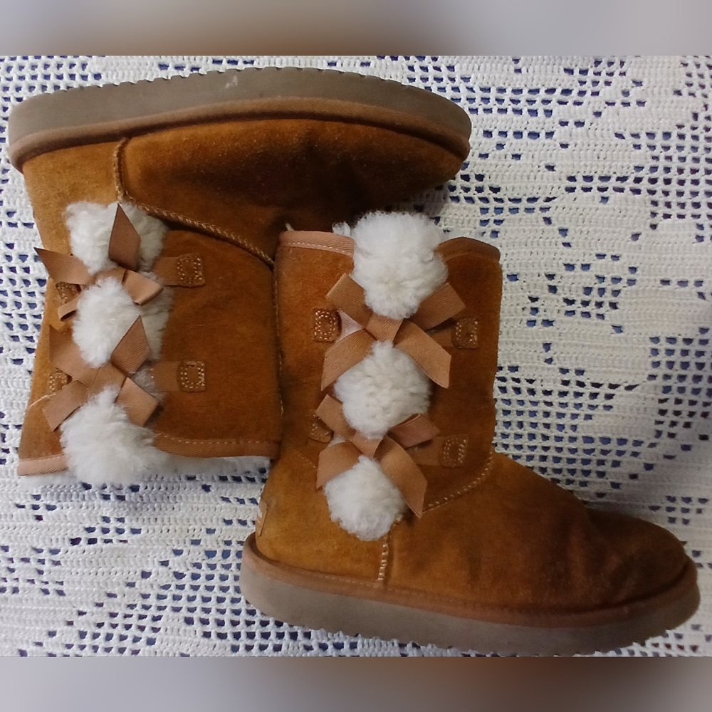 Koolaburra by UGG Boots size 7 (EUR 38)